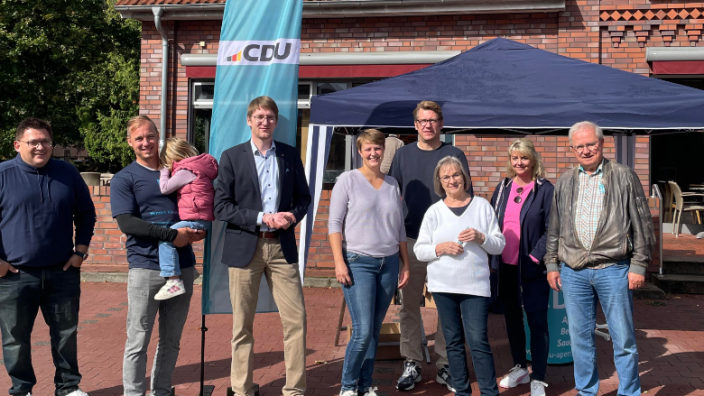 Infostand Wahlkampf 2026